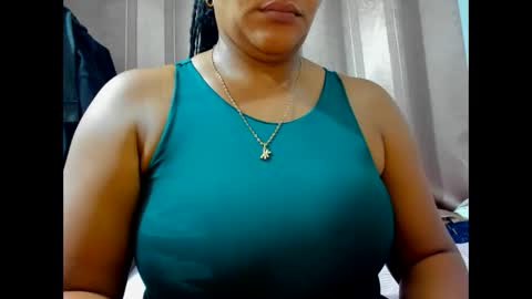 Snapshot of olivahot30 chatting on 03/02/25, 03:13 olivahot30 online show from 03/02/25, 03:13