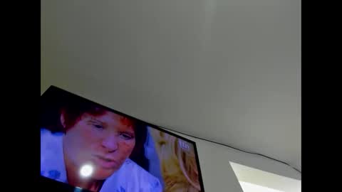 Snapshot of olivahot30 chatting on 10/23/25, 03:33 olivahot30 online show from 10/23/25, 03:33