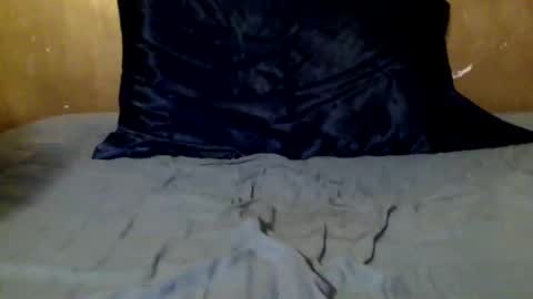 oliver_8 online show from 05/26/26, 04:14