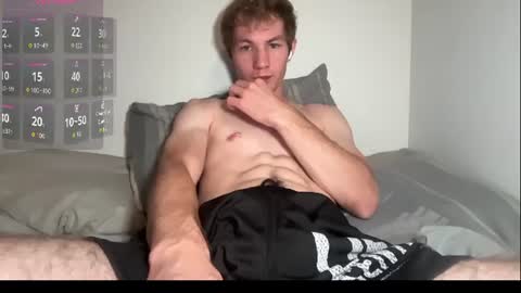 Snapshot of oliver_beck chatting on 06/22/26, 02:35 Oliver Beck online show from 06/22/26, 02:35