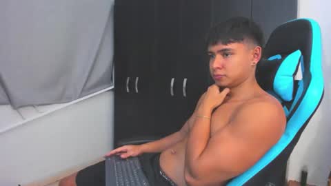 Oliver bray online show from 12/01/25, 10:37