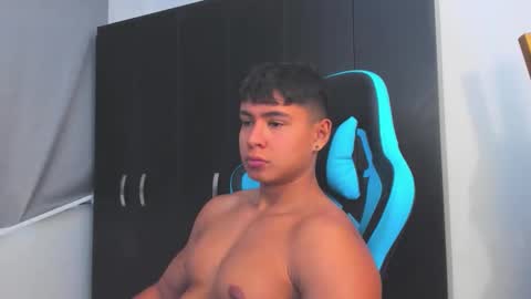 Oliver bray online show from 12/22/25, 09:12