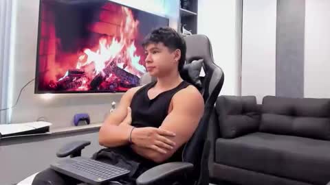 Oliver bray online show from 03/19/26, 04:05