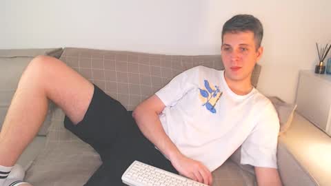 Oliver online show from 12/16/24, 07:00