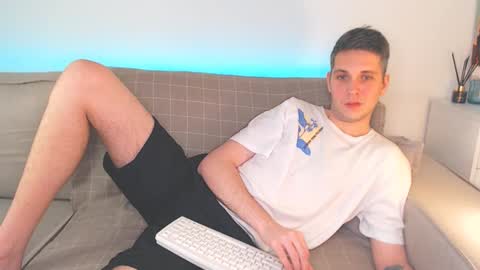 Oliver online show from 01/30/25, 06:54