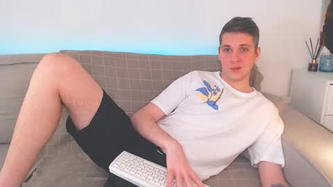 Oliver online show from 02/07/25, 12:28