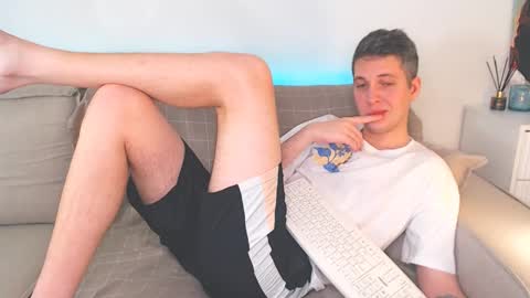 Oliver online show from 02/07/25, 03:30