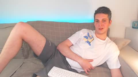 Oliver online show from 02/17/25, 06:37