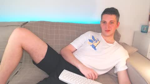 Oliver online show from 03/08/25, 11:37