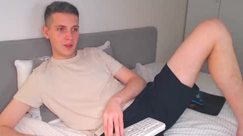 Oliver online show from 02/04/26, 05:30