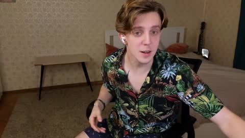 Oliver Evans online show from 12/07/24, 01:03