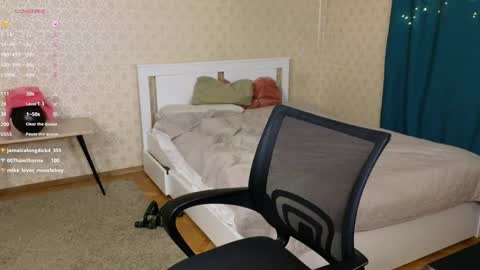 Oliver Evans online show from 12/22/24, 02:28