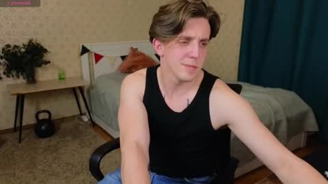 Oliver Evans online show from 10/11/25, 12:21