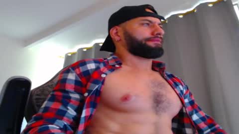 oliver online show from 11/07/25, 04:29