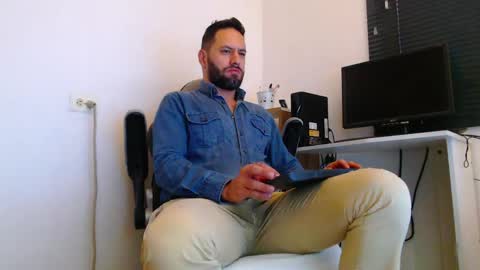 oliver online show from 04/07/26, 02:28