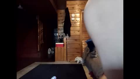 Snapshot of oliversissy chatting on 11/04/25, 05:34 oliversissy online show from 11/04/25, 05:34