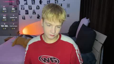 oliver online show from 10/21/25, 02:29