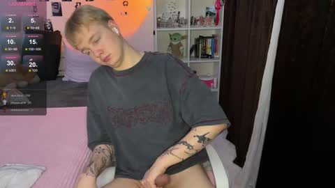 oliver online show from 11/12/25, 11:58