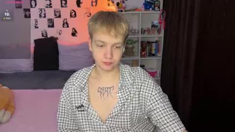 oliver online show from 11/17/25, 08:53