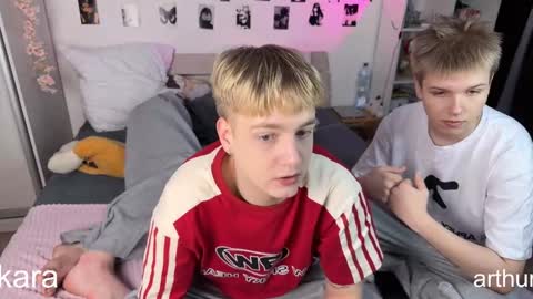 oliver online show from 02/06/26, 08:12