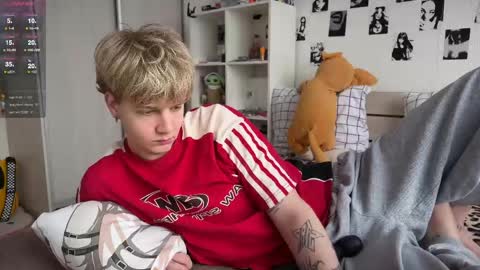 oliver online show from 04/18/26, 11:14