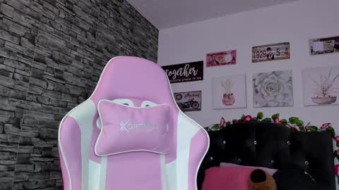 ..................................... 500 am- 1200 pm GMT-5 online show from 02/03/25, 03:27