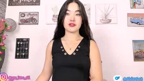 ..................................... 500 am- 1200 pm GMT-5 online show from 12/01/25, 12:43