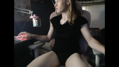 StonerBratOlivia online show from 04/07/26, 02:56