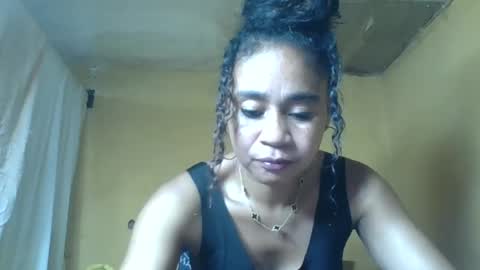 Snapshot of olivia9794 chatting on 06/22/26, 04:15 olivia9794 online show from 06/22/26, 04:15