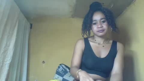 Snapshot of olivia9794 chatting on 06/23/26, 05:16 olivia9794 online show from 06/23/26, 05:16