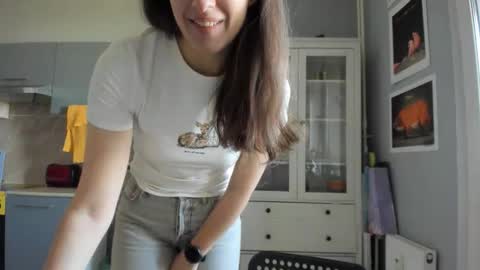 olivia__dream online show from 05/10/26, 07:46