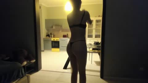 olivia__dream online show from 06/21/26, 10:23