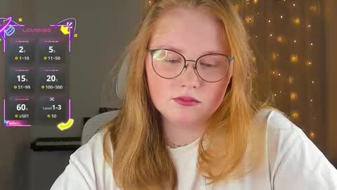Olivia Date online show from 09/26/25, 03:38