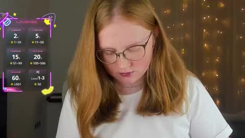Olivia Date online show from 10/17/25, 03:47