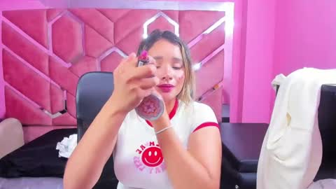  OLIVIA  online show from 02/14/25, 04:04