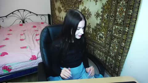 Snapshot of olivia_graceee chatting on 05/13/26, 08:44 olivia_graceee online show from 05/13/26, 08:44