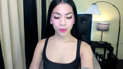 Snapshot of olivia_hotcummer chatting on 11/09/25, 02:10 olivia_hotcummer online show from 11/09/25, 02:10
