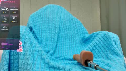 Olivia Hi guys Follow me  online show from 01/14/26, 12:16