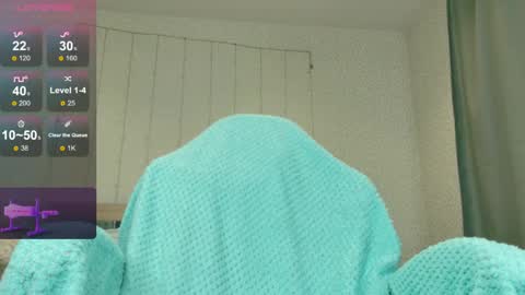 Snapshot of olivia_k_ chatting on 06/06/26, 11:37 Olivia Hi guys Follow me online show from 06/06/26, 11:37