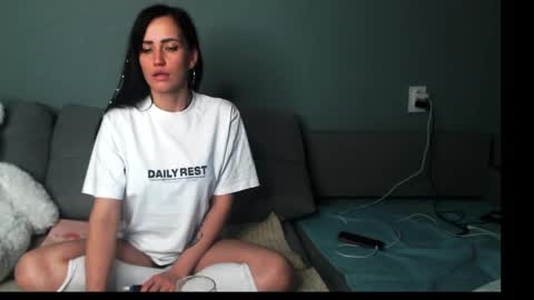 olivia millerss online show from 04/04/26, 07:22