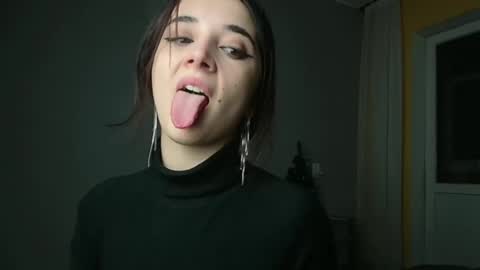 Olivia online show from 01/16/25, 07:41