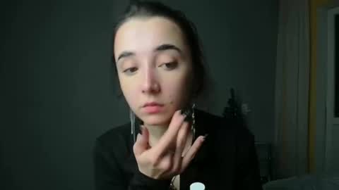 Olivia online show from 01/17/25, 03:22