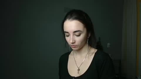 Olivia online show from 02/12/25, 09:22