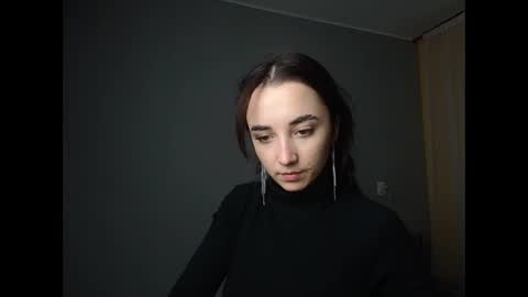 Olivia online show from 02/17/25, 08:36