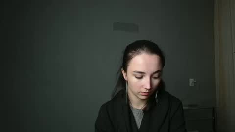 Olivia online show from 02/21/25, 07:21