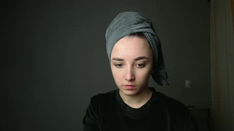 Olivia online show from 02/22/25, 06:30