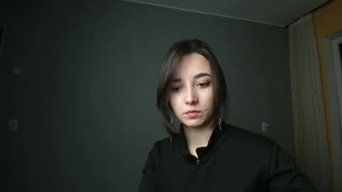 Olivia online show from 02/26/25, 06:00