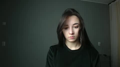 Olivia online show from 03/03/25, 07:17