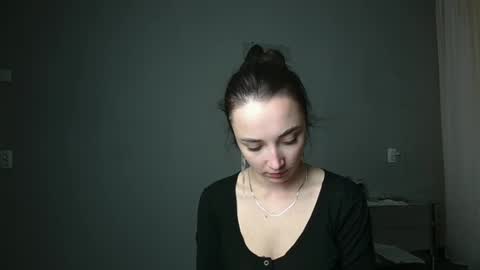 Olivia online show from 03/09/25, 04:11