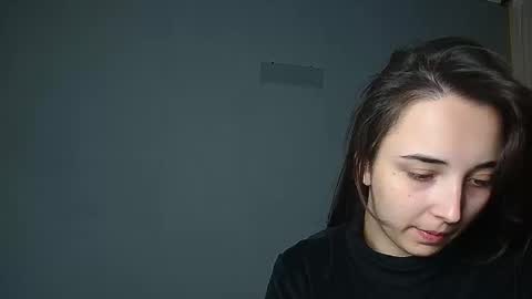 Olivia online show from 10/03/25, 03:09